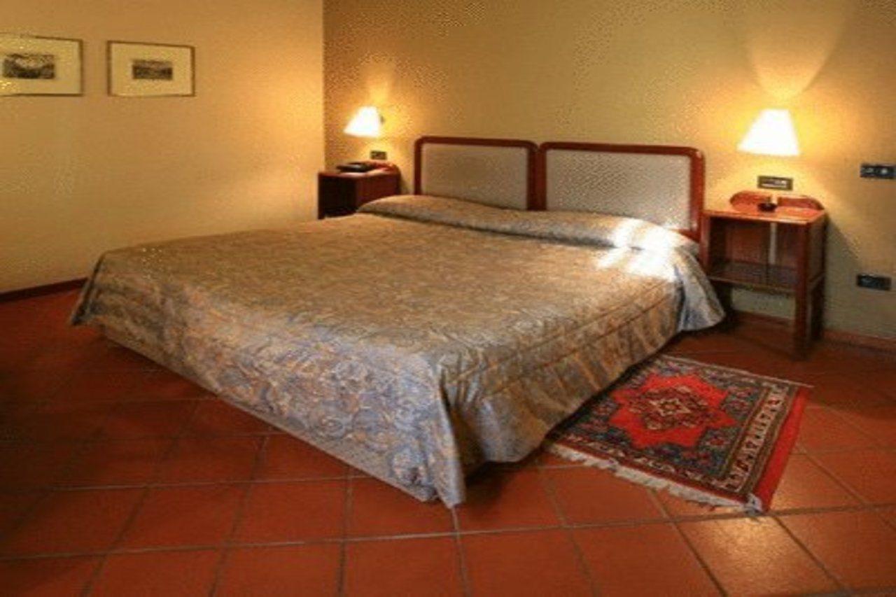 Hotel Palazzo Bocci Spello Exterior photo