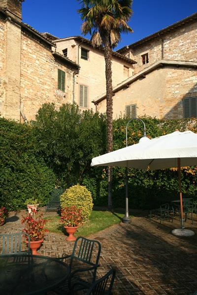 Hotel Palazzo Bocci Spello Exterior photo
